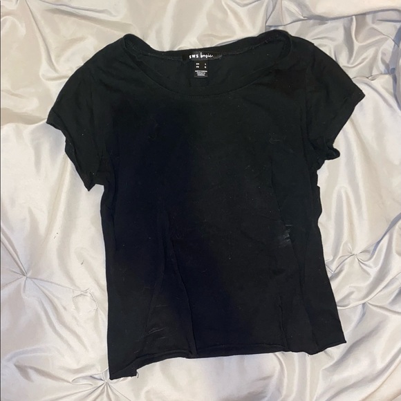 black top - Picture 1 of 1